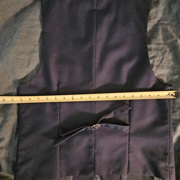 Men's Classic Navy Suit - Picture 9 of 10